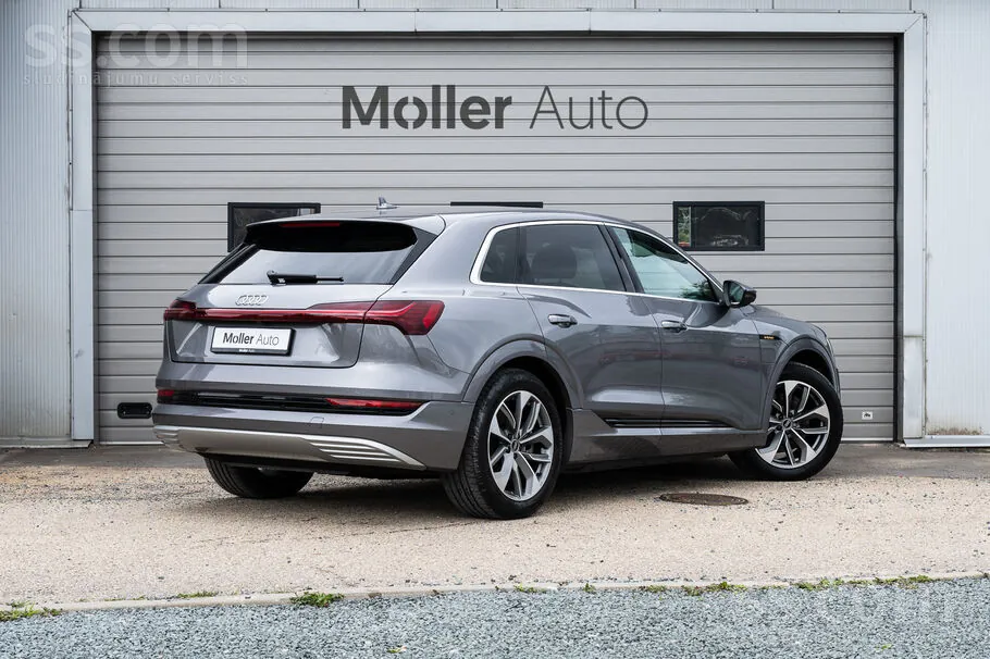 Audi E-Tron 2022 photo 2