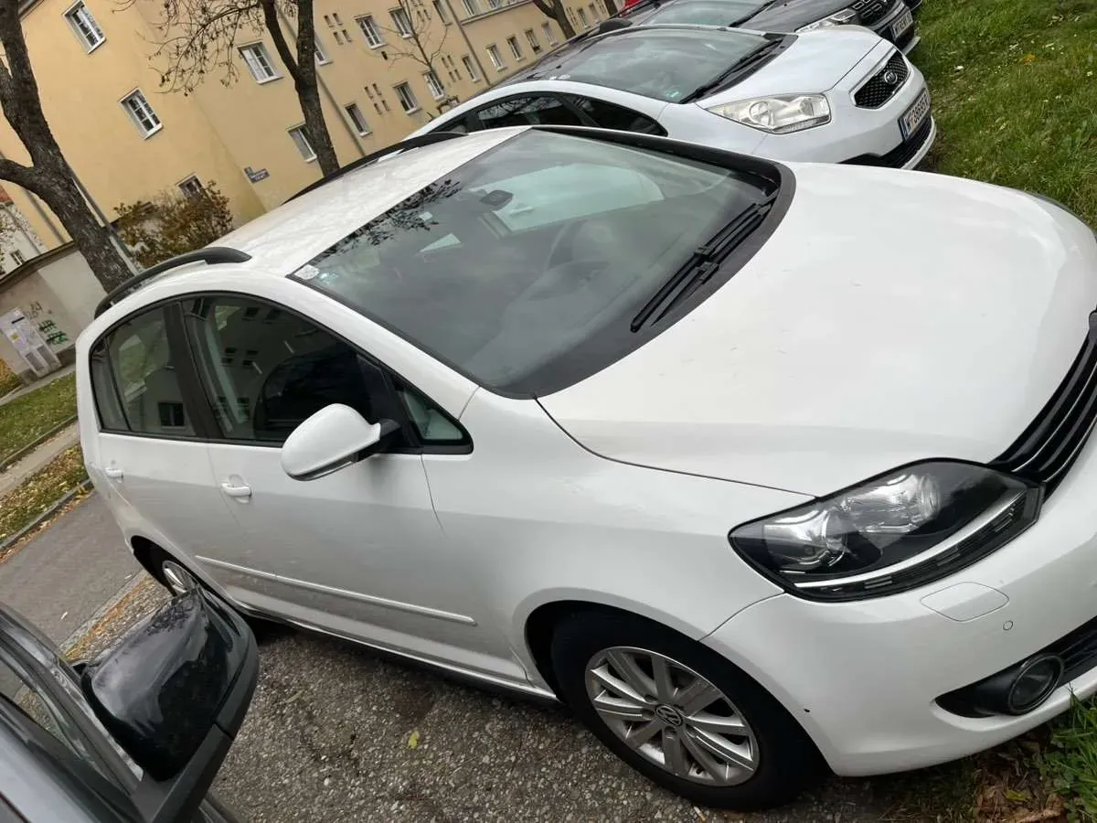 Volkswagen Golf 2013 photo 3