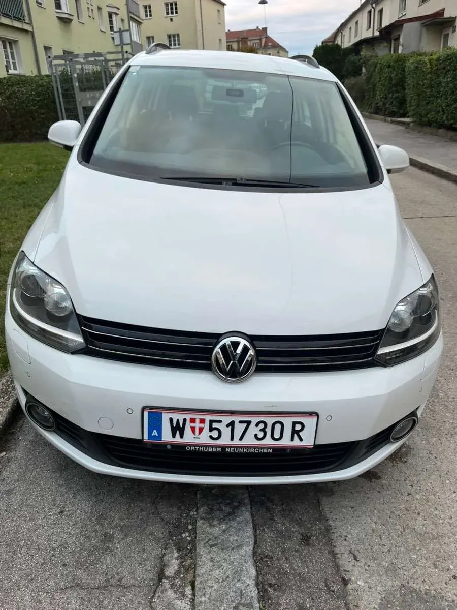 Volkswagen Golf 2013 photo 2