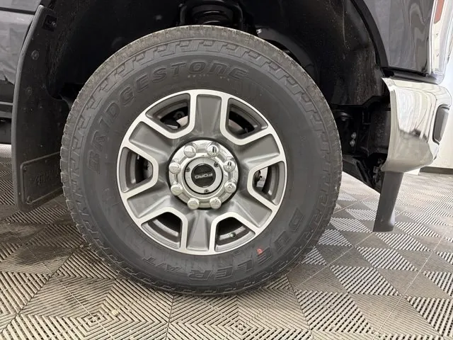 Ford Super Duty F-350 2026 photo 4