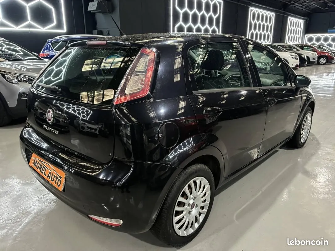 Fiat Punto 2013 photo 5