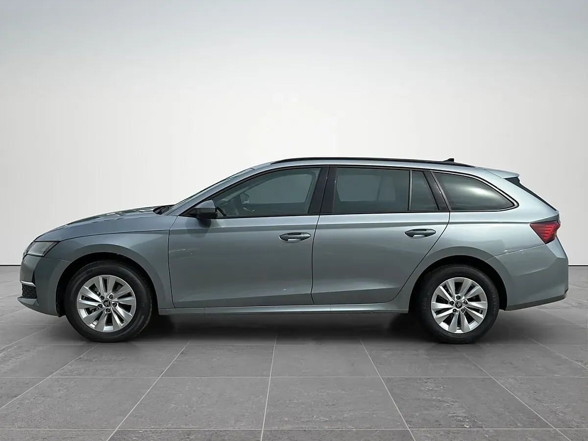 Skoda Octavia 2026 photo 3