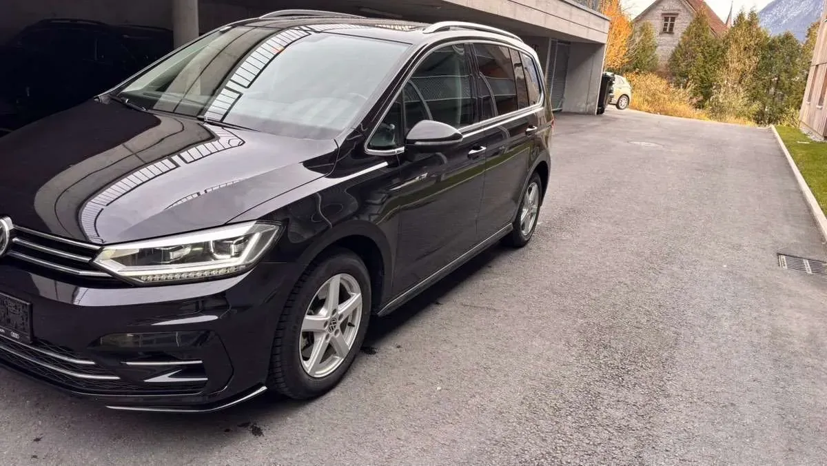 Volkswagen Touran 2018 photo 3