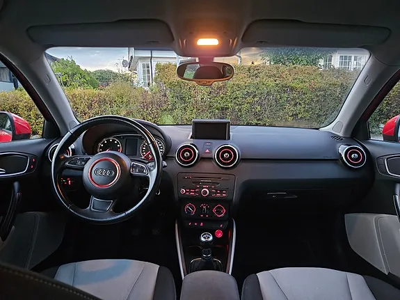 Audi A1 2011 photo 5