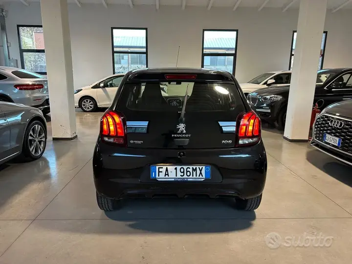 Peugeot 108 2015 photo 4