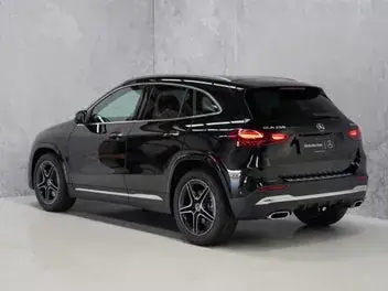 Mercedes-Benz Gla 250 2026 photo 3