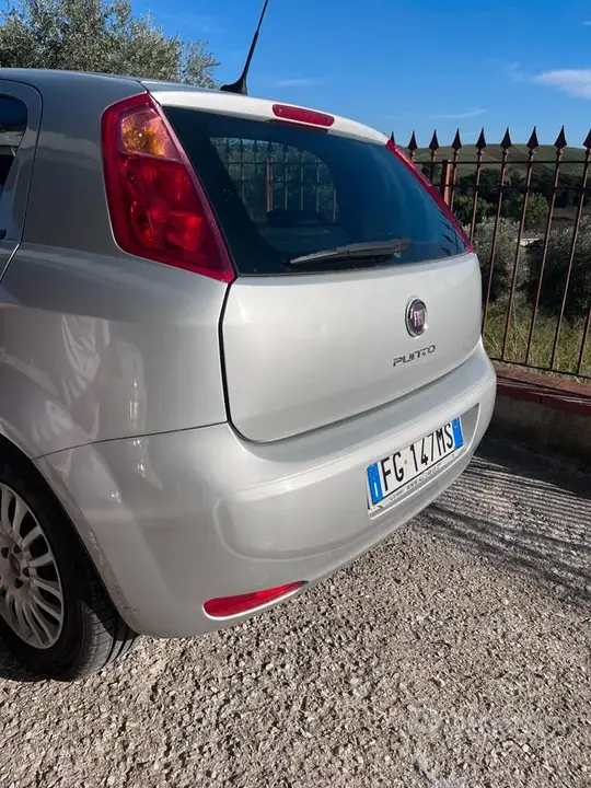 Fiat Punto 2016 photo 2