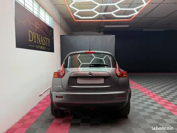 Nissan Juke 2011 photo 4