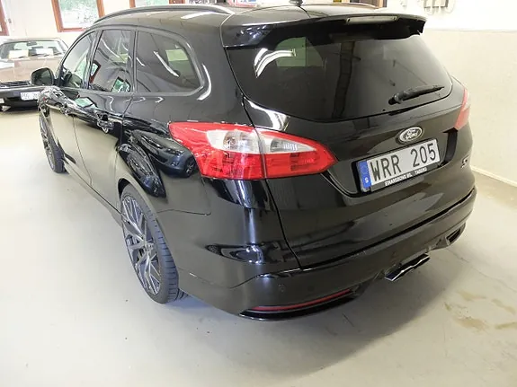 Ford Focus 2013 photo 4