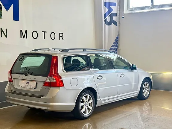 Volvo V70 2013 photo 4