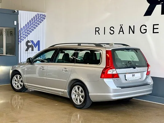 Volvo V70 2013 photo 3