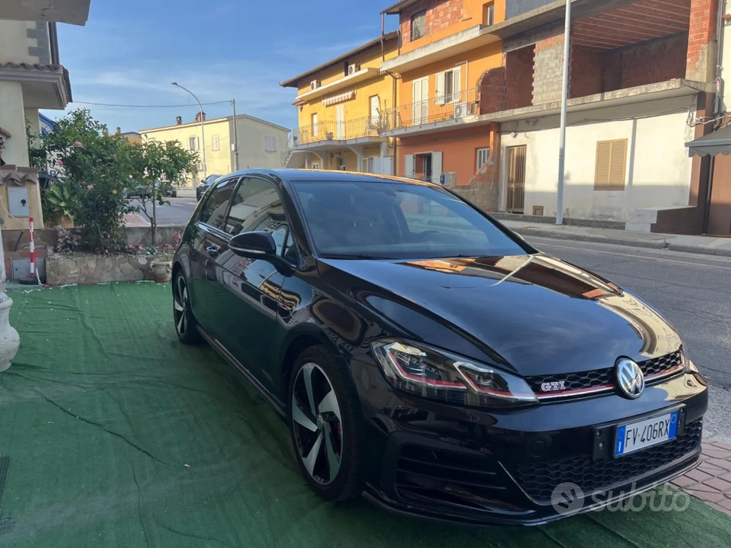 Volkswagen Golf Gti 2019 photo 2
