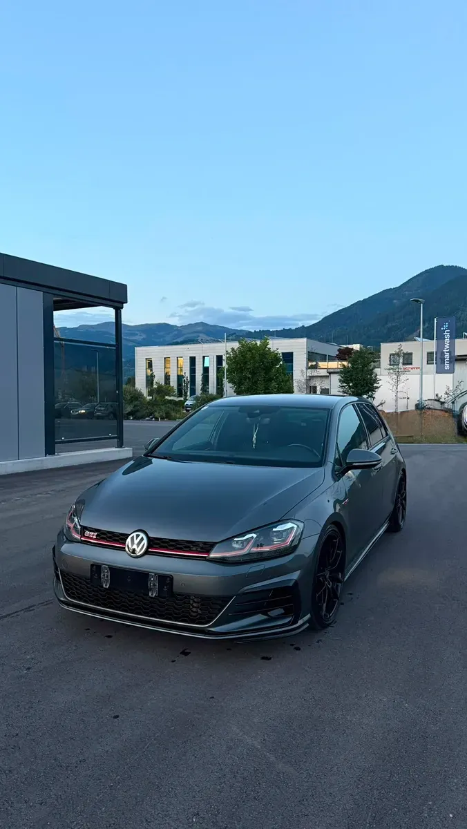 Volkswagen Golf 2019 photo 3