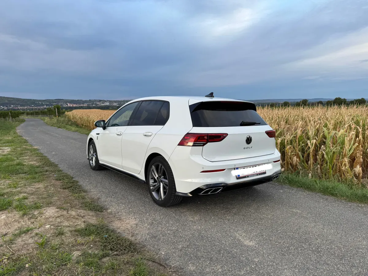 Volkswagen Golf 2021 photo 2