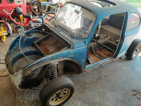 Volkswagen 1303