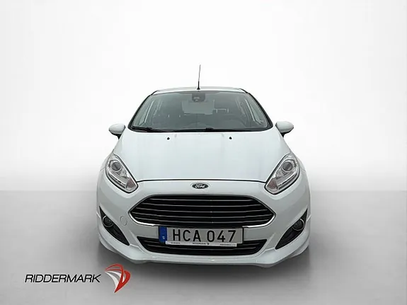 Ford Fiesta 2016 photo 2
