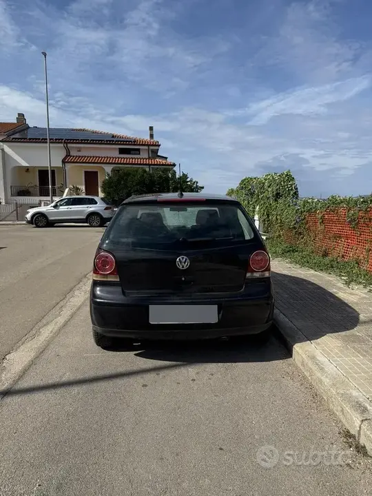 Volkswagen Polo 2006 photo 3