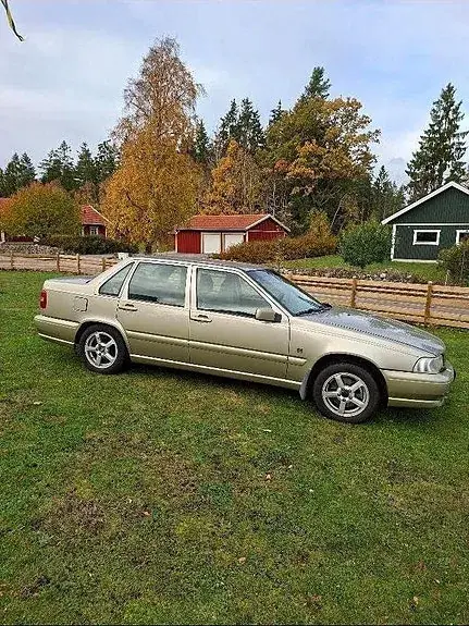 Volvo S70