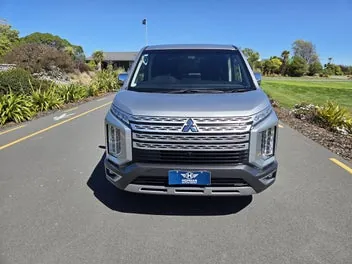 Mitsubishi Delica 2020 photo 3