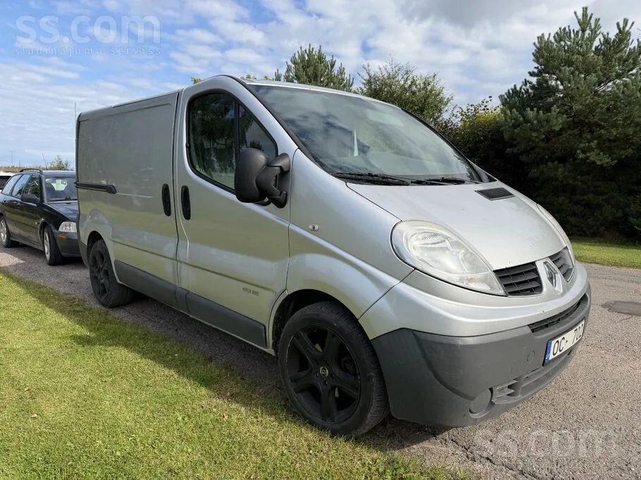 Renault Trafic 2011 photo 4
