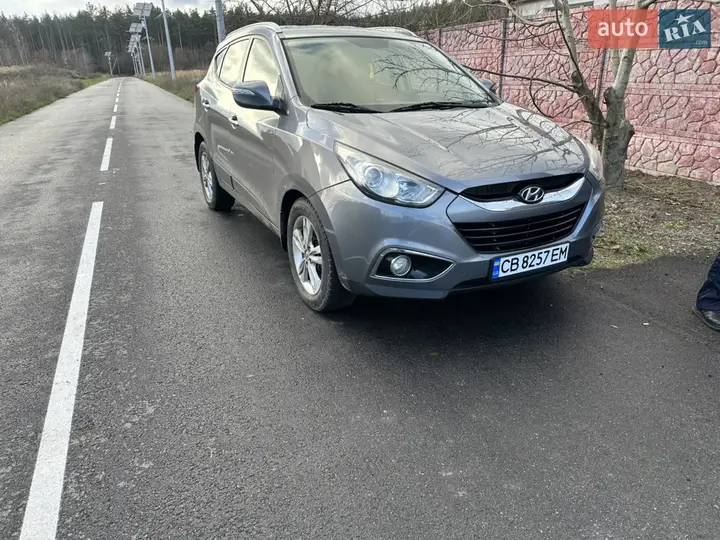 Hyundai Ix35 2012 photo 2
