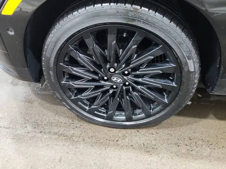 Hyundai Santa Fe 2024 photo 4