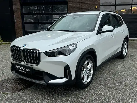 BMW Ix1 2023 photo 2