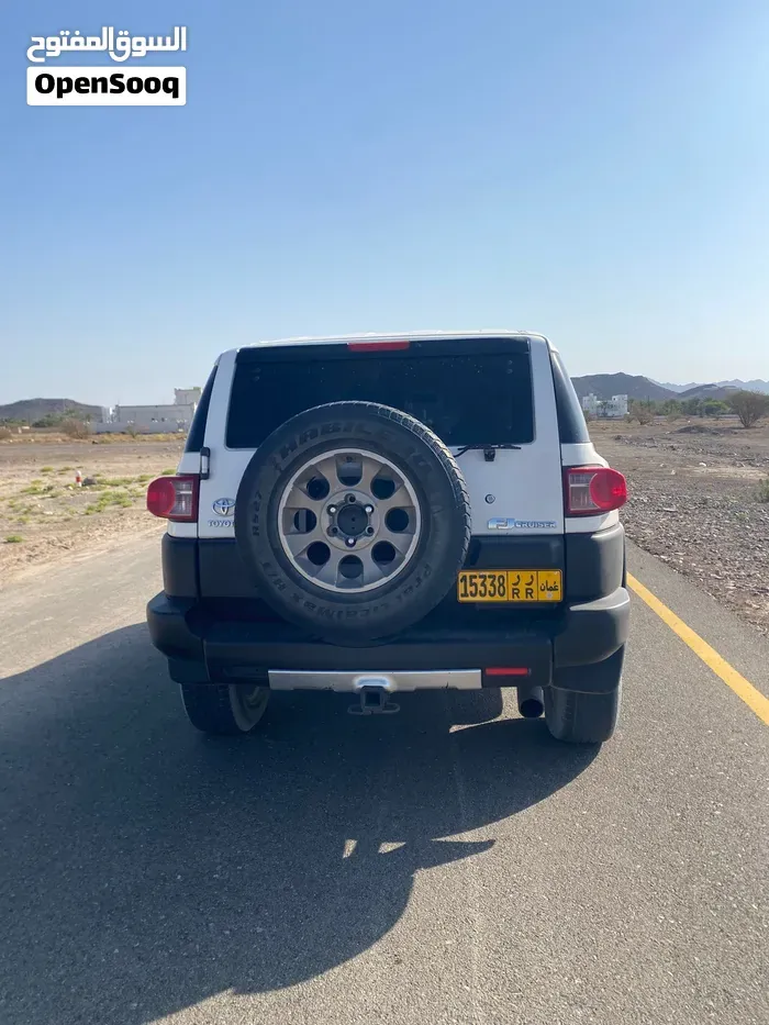 Toyota Fj 2008 photo 2