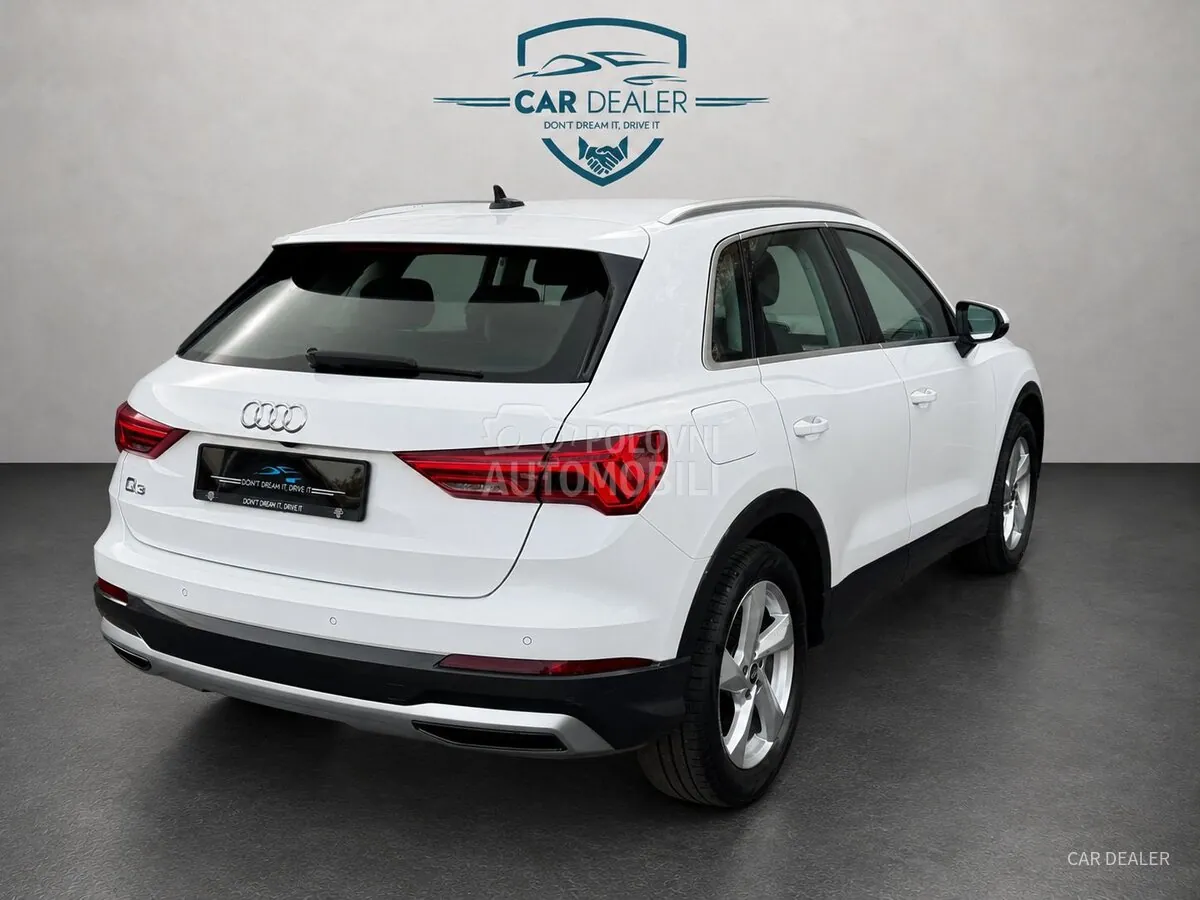 Audi Q3 2021 photo 4