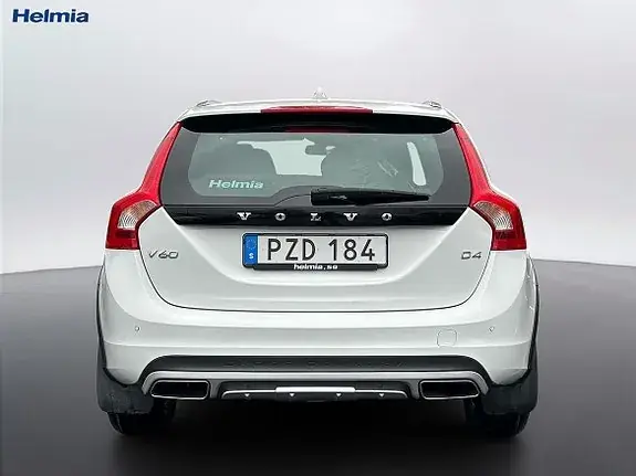 Volvo V60 Cross Country 2016 photo 5