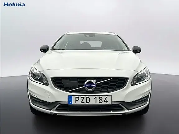 Volvo V60 Cross Country 2016 photo 4