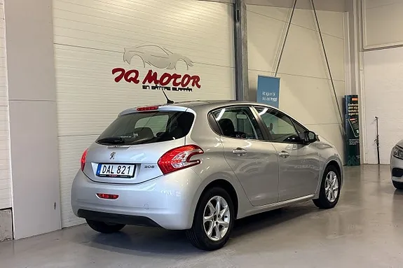 Peugeot 208 2014 photo 4