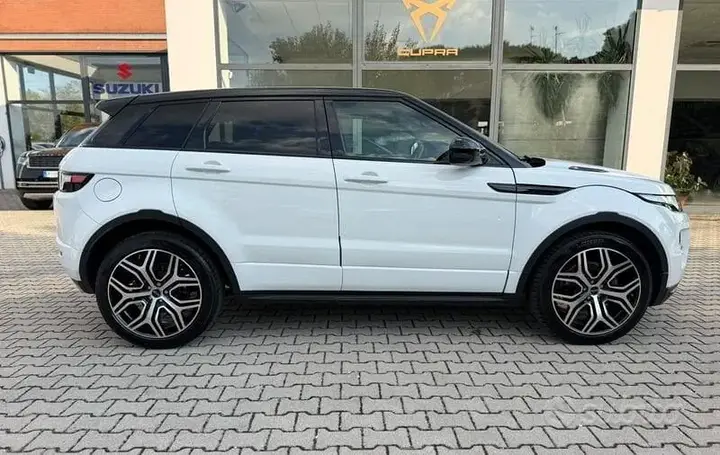 Land Rover Range Rover Evoque 2014 photo 4
