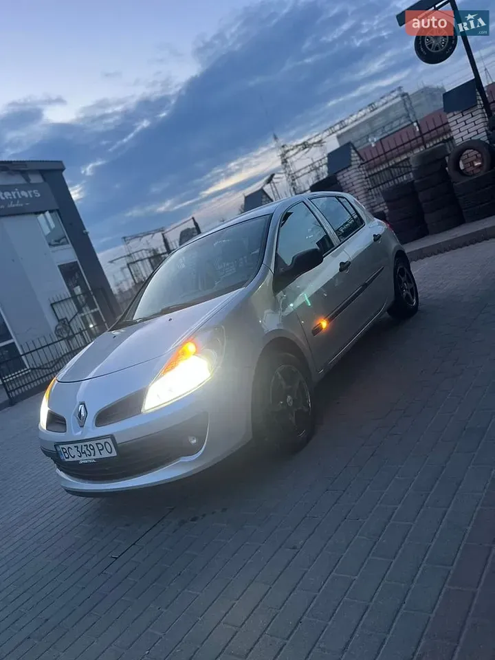 Renault Clio