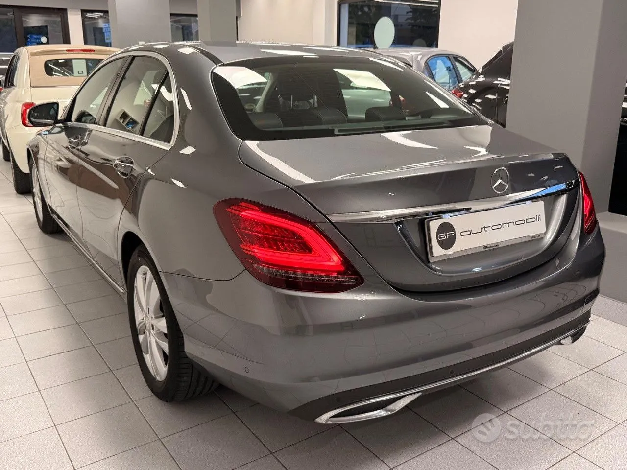 Mercedes-Benz C 200 2018 photo 2