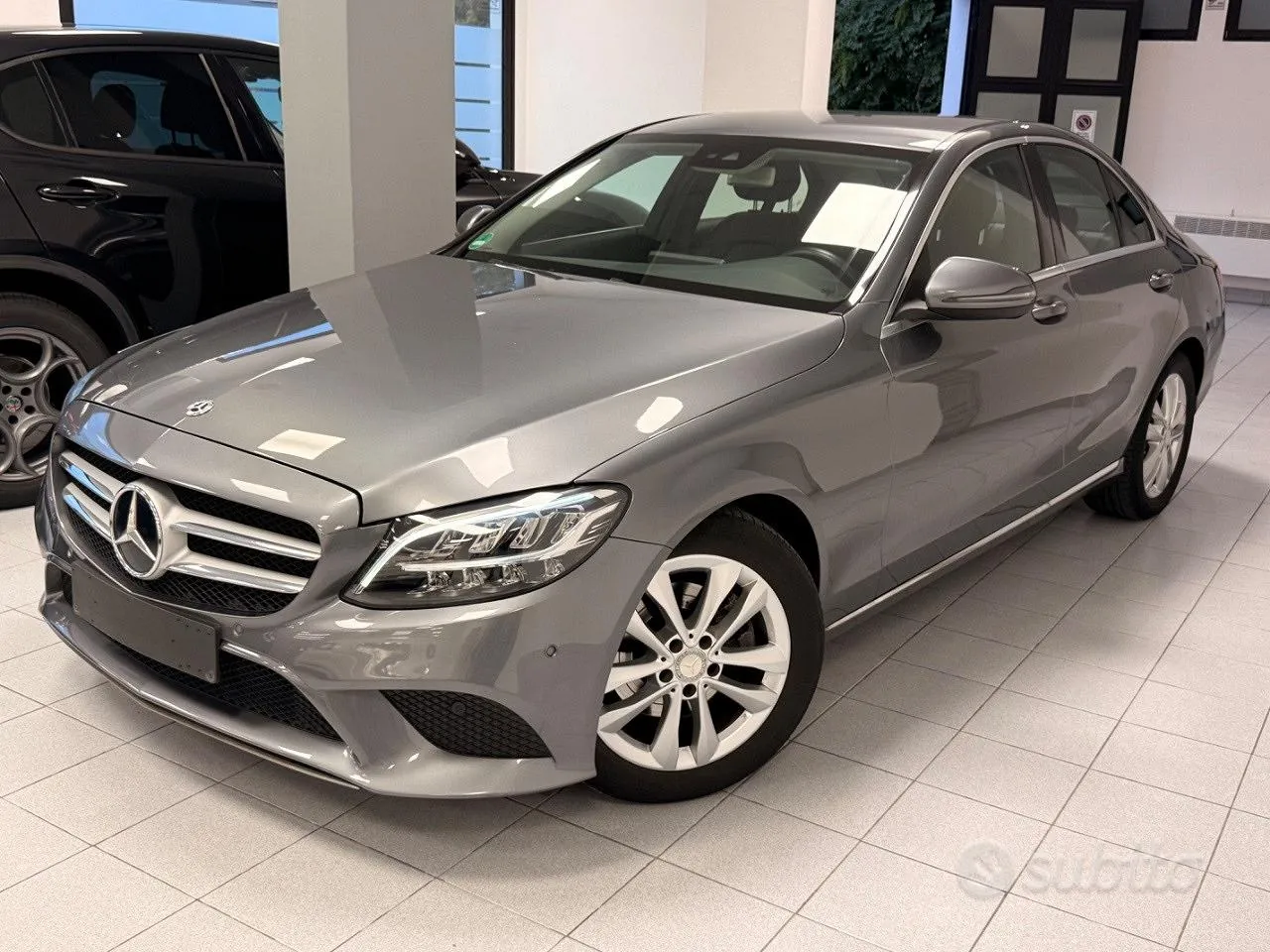 Mercedes-Benz C 200 2018 photo 3