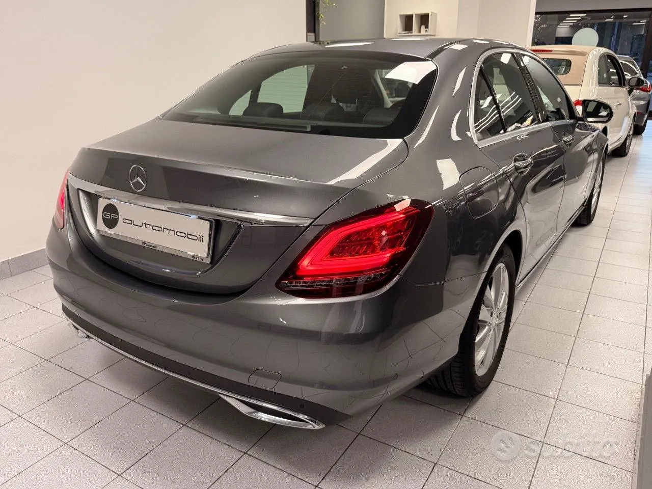 Mercedes-Benz C 200 2018 photo 4