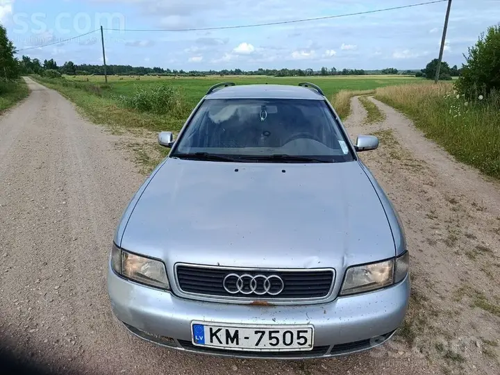 Audi A4 1998 photo 3