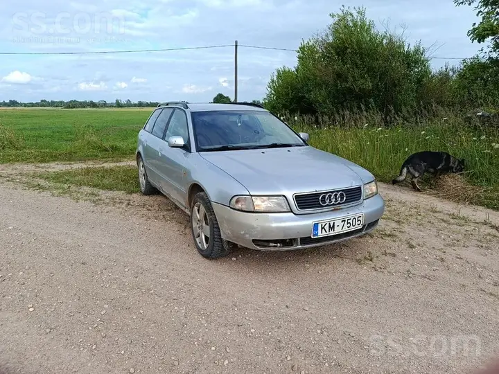 Audi A4 1998 photo 2