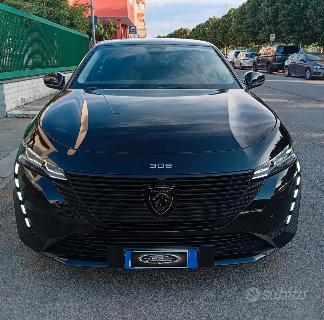 Peugeot 308 2022 photo 3