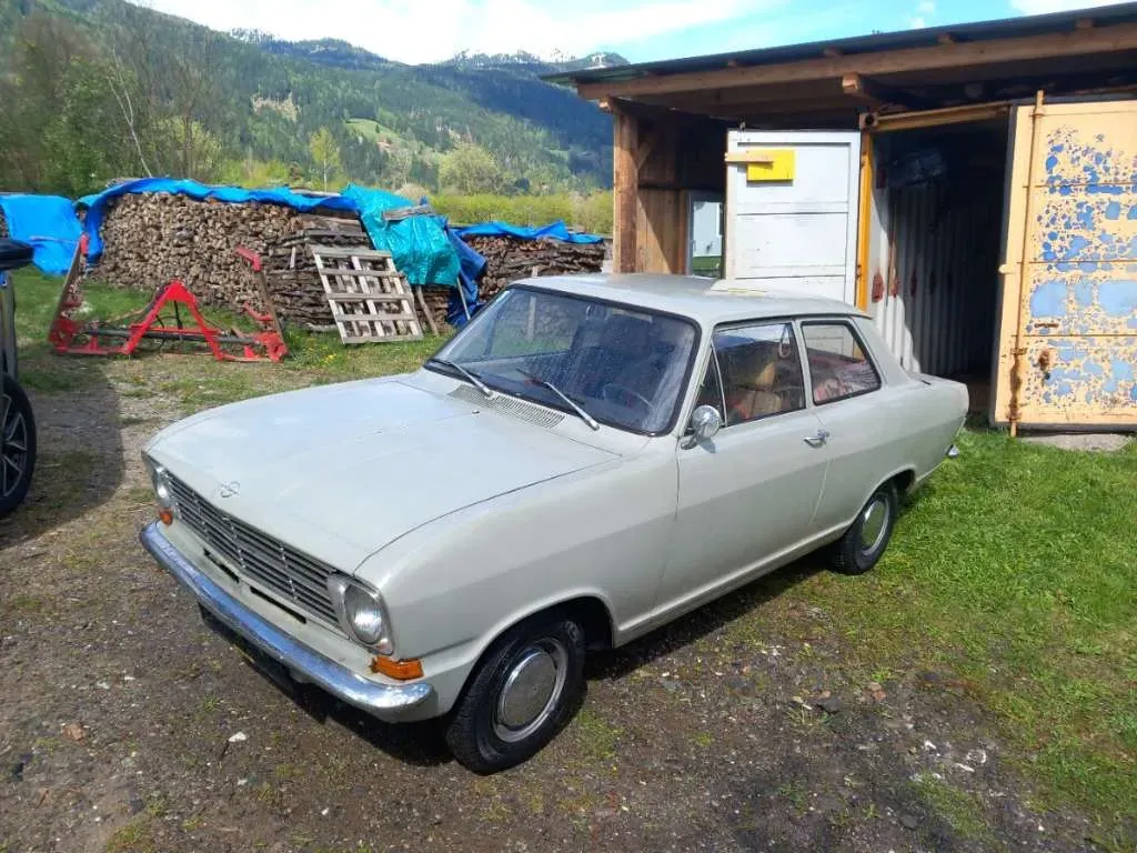 Opel Kadett 1968 photo 2