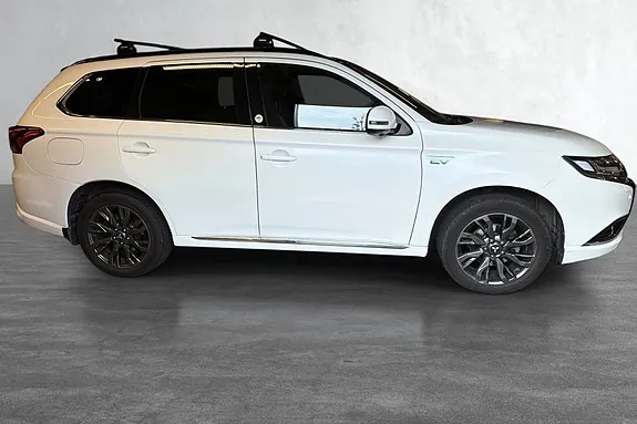 Mitsubishi Outlander 2018 photo 4