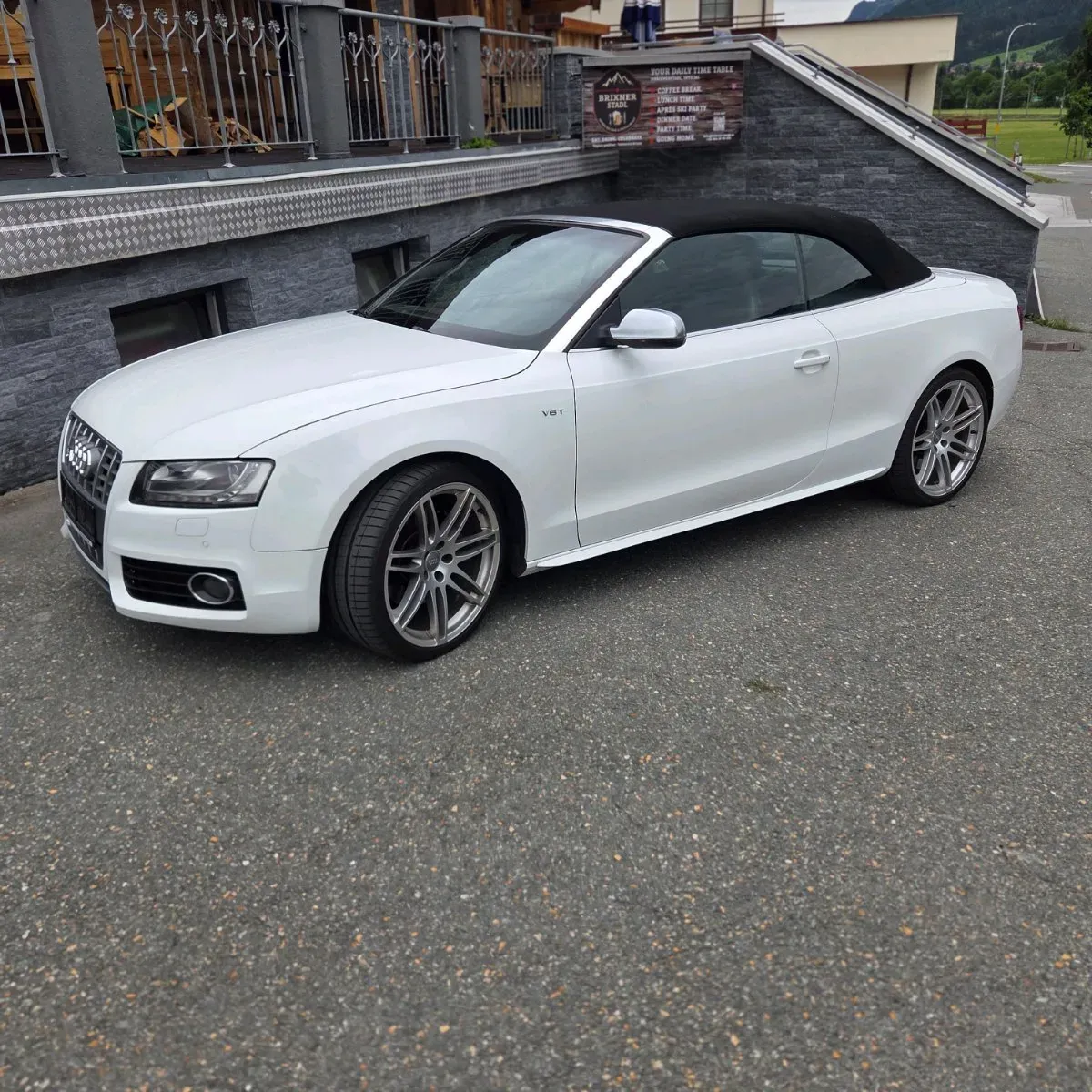 Audi A5 2009 photo 2