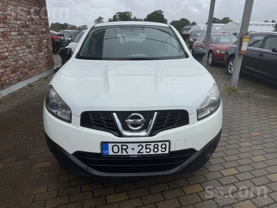 Nissan Qashqai 2010 photo 2