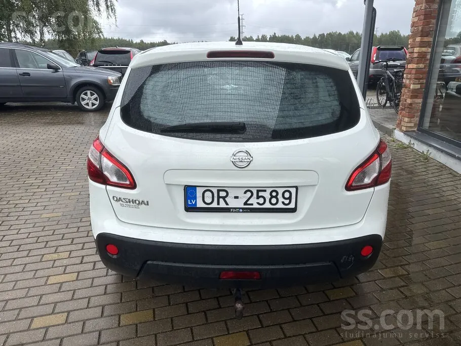 Nissan Qashqai 2010 photo 5