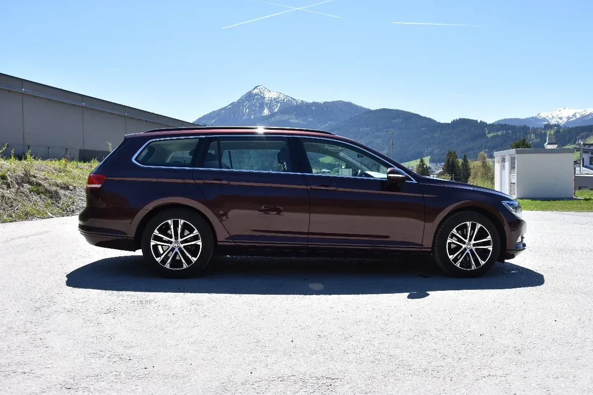 Volkswagen Passat 2016 photo 2