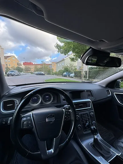 Volvo V60 2011 photo 3