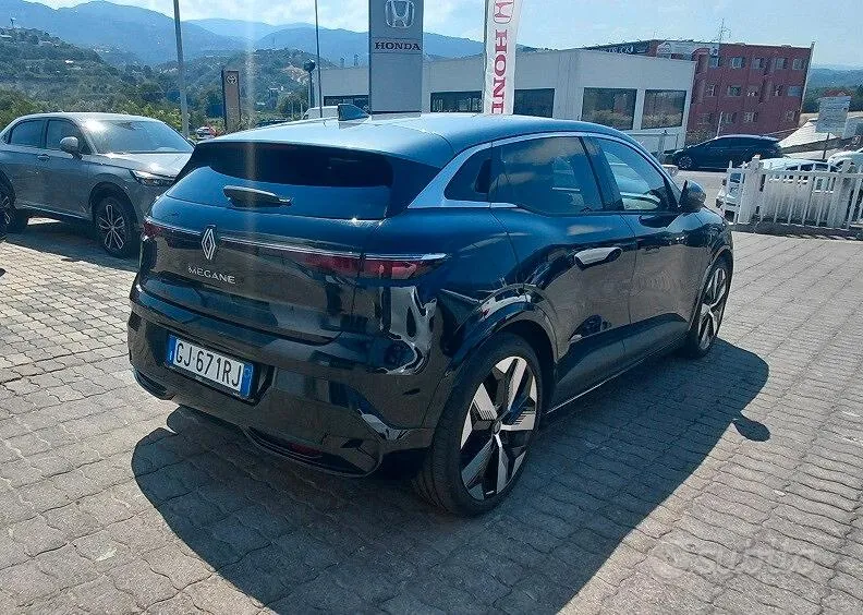 Renault Megane 2022 photo 5