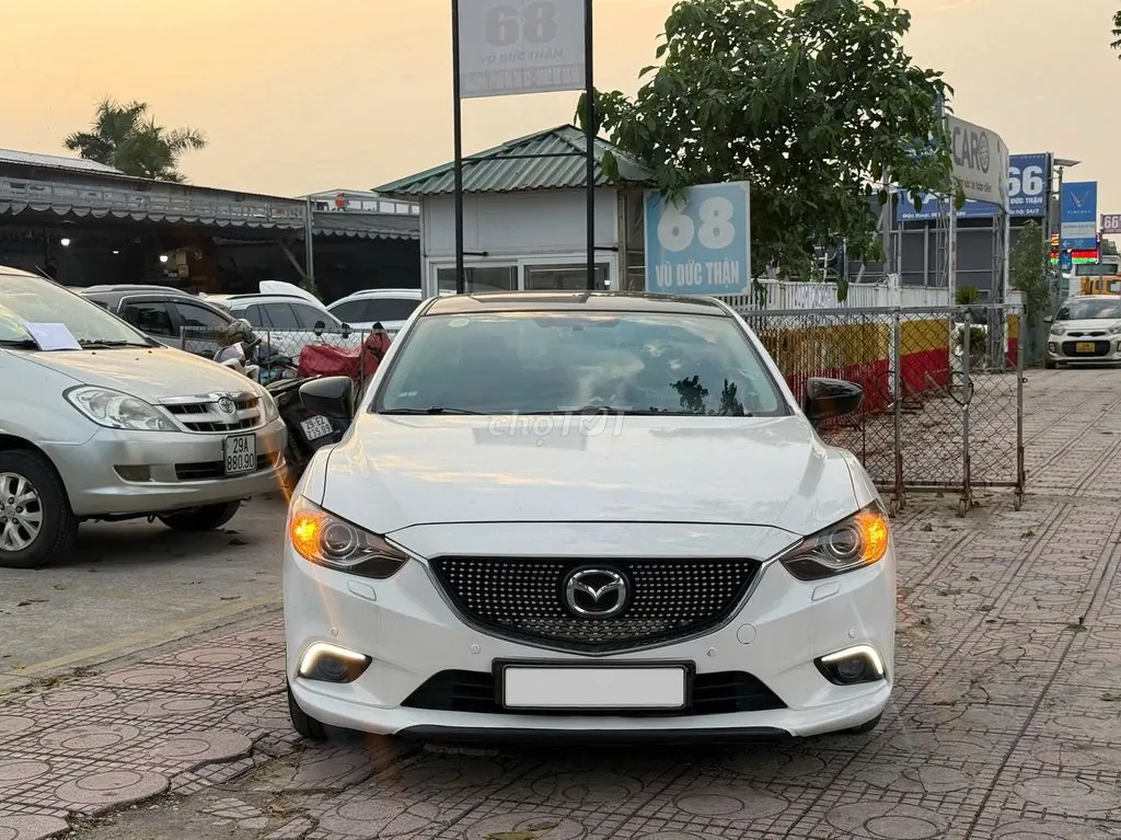 Mazda 6