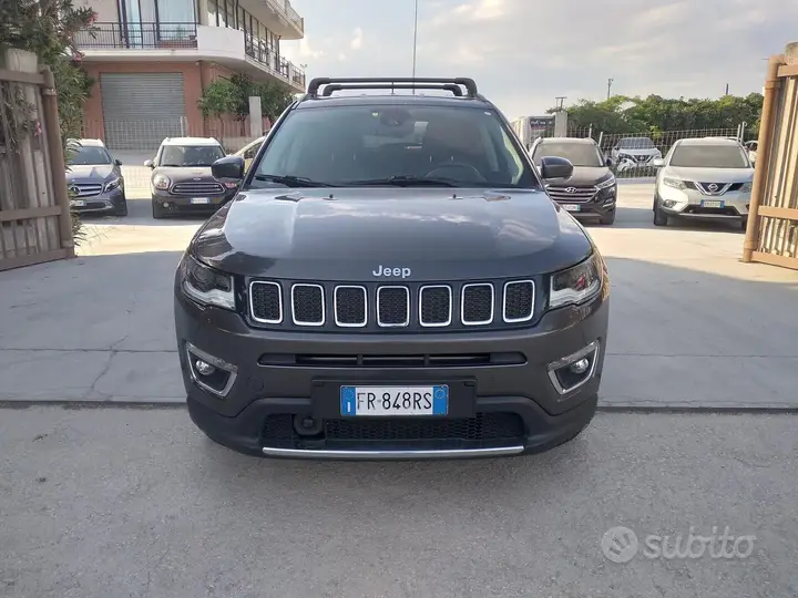 Jeep Compass 2018 photo 2